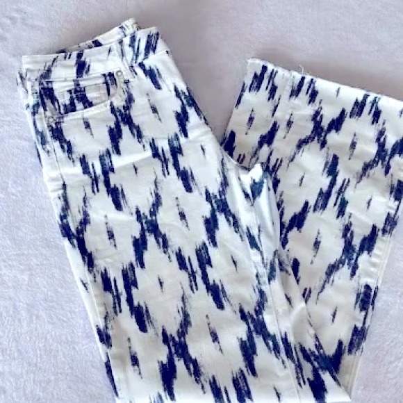 Free People - Picture 2 of 4